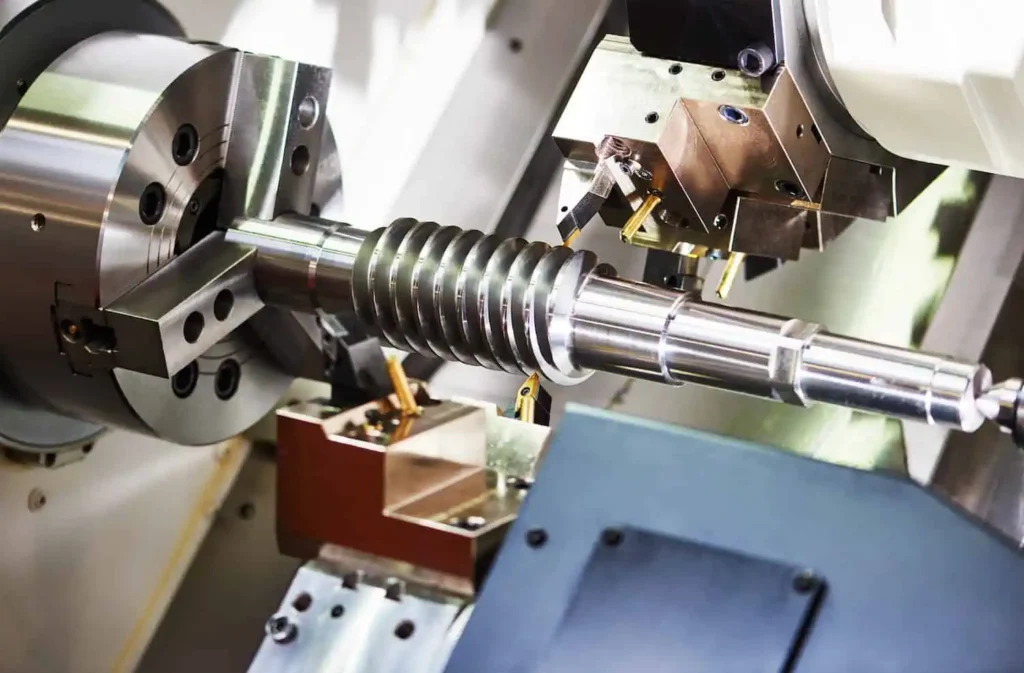 CNC Torna Nedir, Nasıl Çalışır?